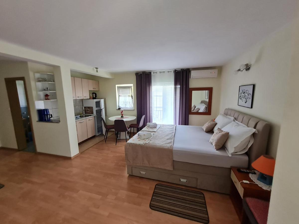 Apartments Bosnjak Sibenik Exterior photo