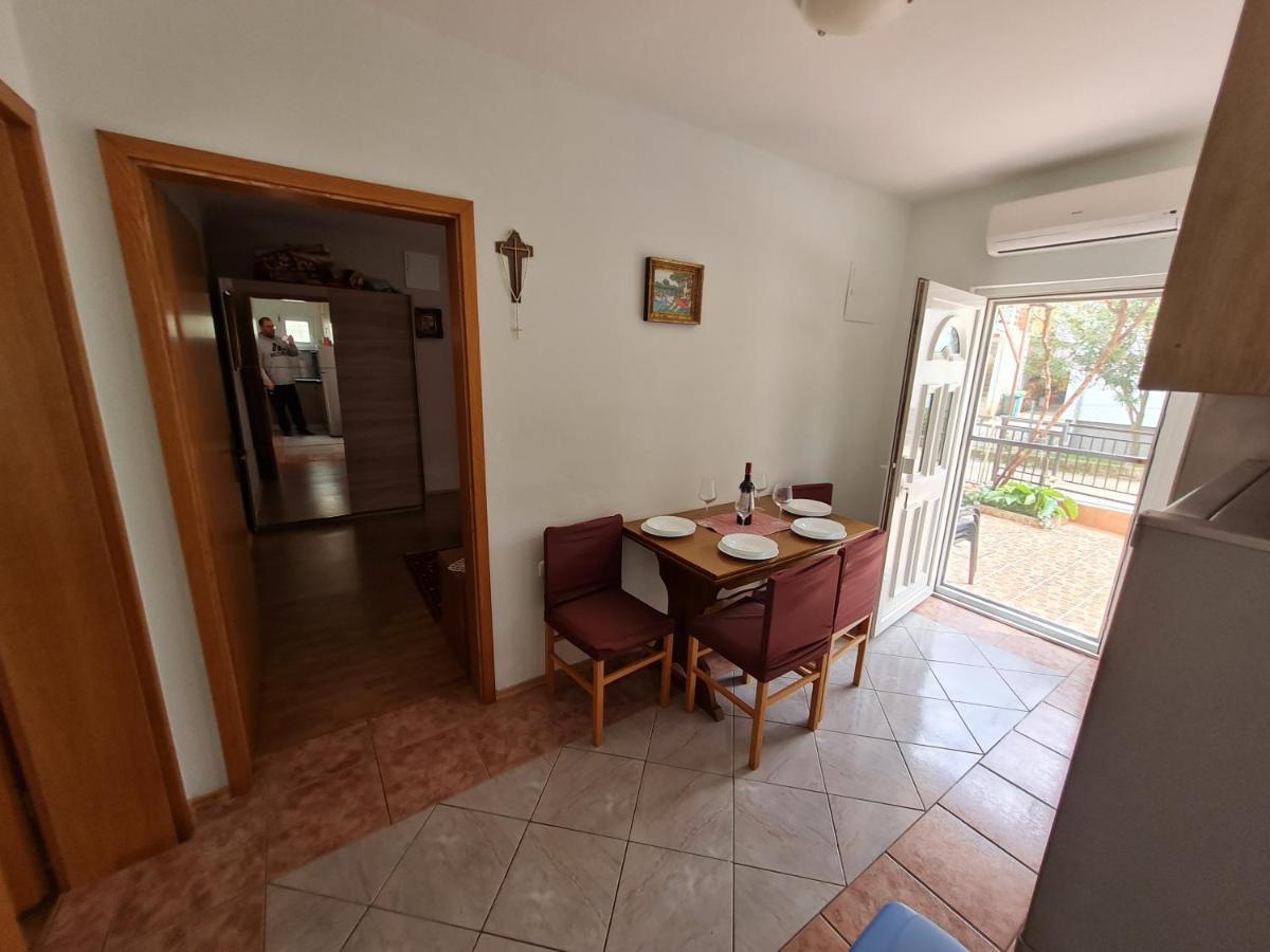 Apartments Bosnjak Sibenik Exterior photo